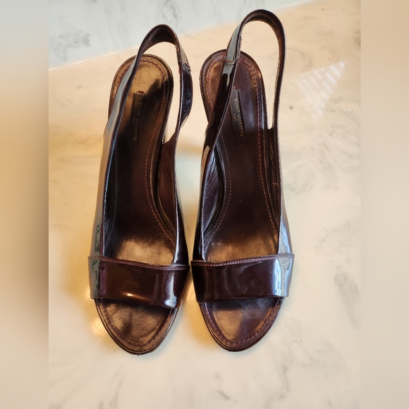 Louis vuitton heels - Picture 1 of 14